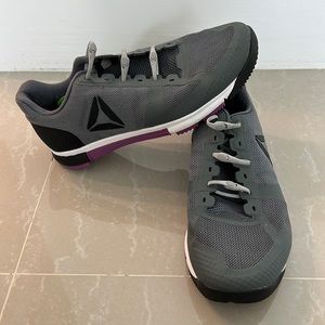 Women’s Reebok Grey Training Sneaker Size 6.5